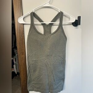 Lululemon Ebb to Street tank